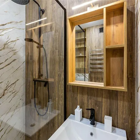 Hotel Spazioso E Accogliente Sirtori Milaan